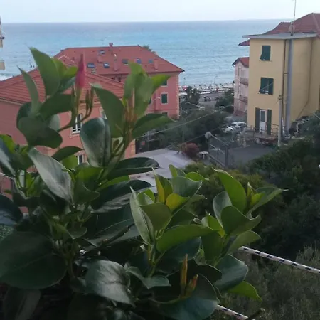 Au Cavettu Bed & Breakfast 4*