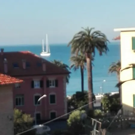 Au Cavettu 4* Varazze