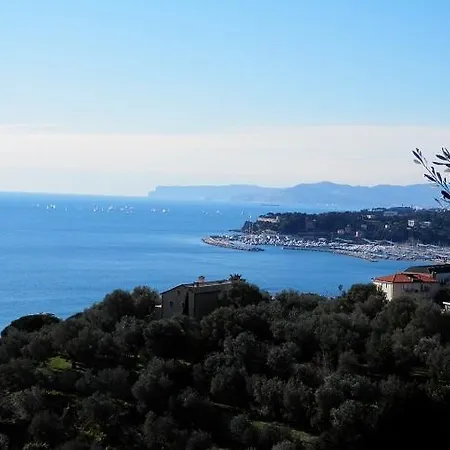 Bed & Breakfast Au Cavettu Varazze